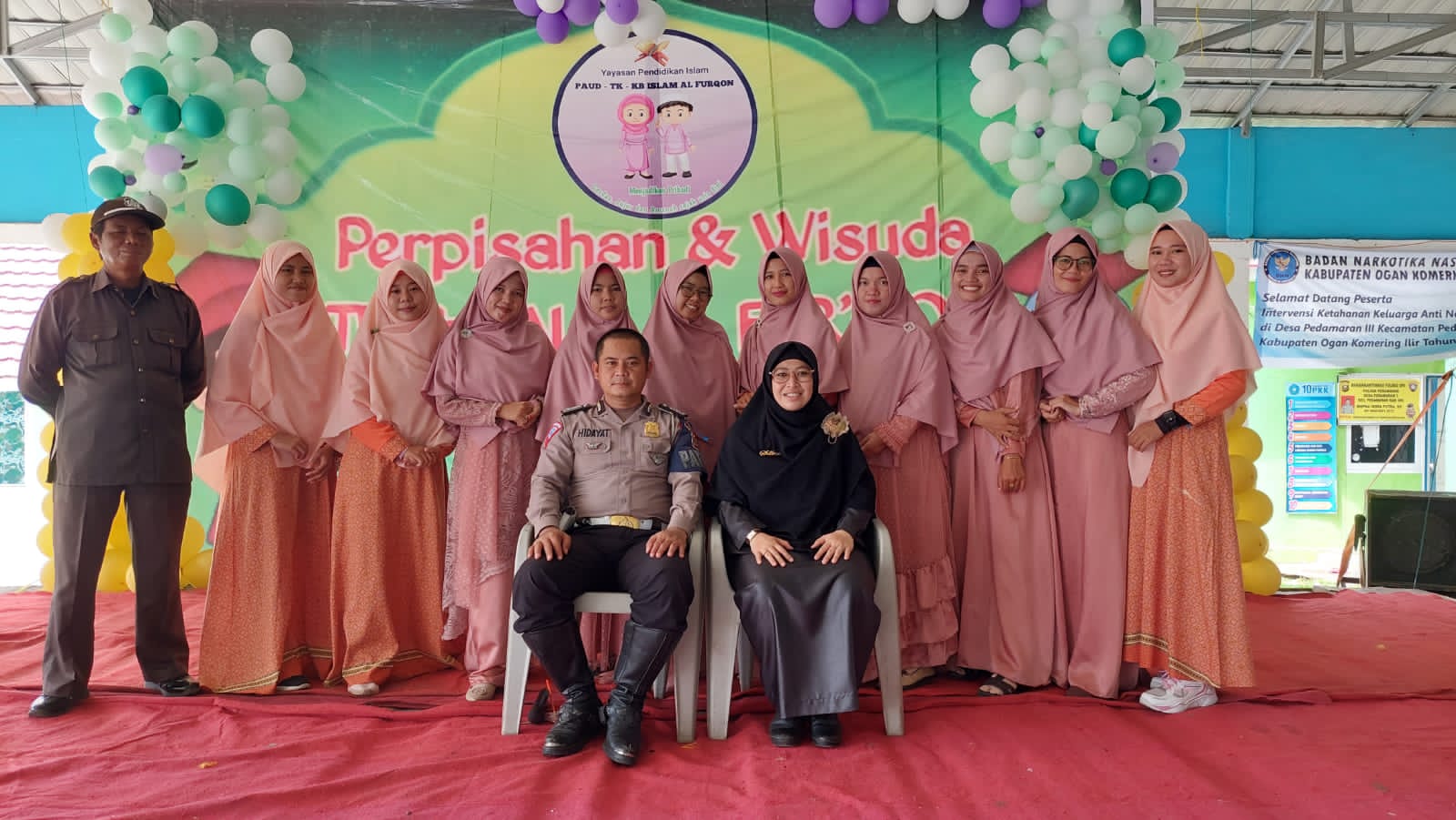 Wisuda Perdana TK/PAUD Islam Al-Furqon Pedamaran