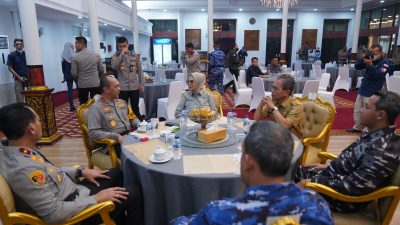 Ketua DPRD Provinsi Sumsel, RA. Anita Noeringhati Mengikuti Apel Gelar Pasukan Operasi Mantap Brata 2023 – 2024 Polda Sumsel