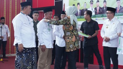 Ketua DPRD Sumsel, RA Anita Noeringhati Menghadiri Rakerda MUI Banyuasin