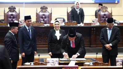 DPRD dan Gubernur Sumsel Setujui Raperda APBD Sumsel TA 2024