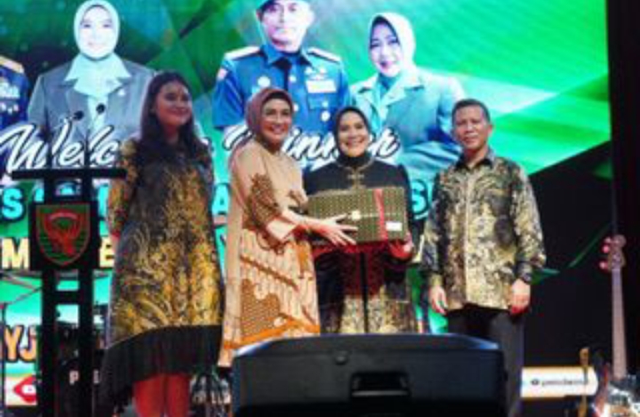 Ketua DPRD Provinsi Sumsel bersama Forkopimda Hadiri Acara Lepas Sambut dan Serah Terima Jabatan Pangdam II Sriwijaya