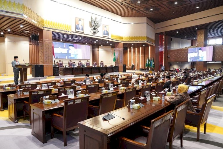 DPRD Sumsel bersama Pj Gubernur Setujui Raperda Pertangungjawaban Pelaksanaan APBD 2023