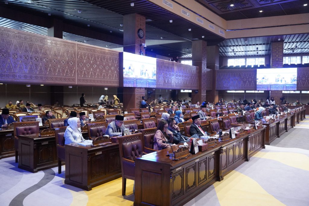 DPRD dan Pj Gubernur Setujui Perubahan APBD Provinsi Sumsel TA 2024