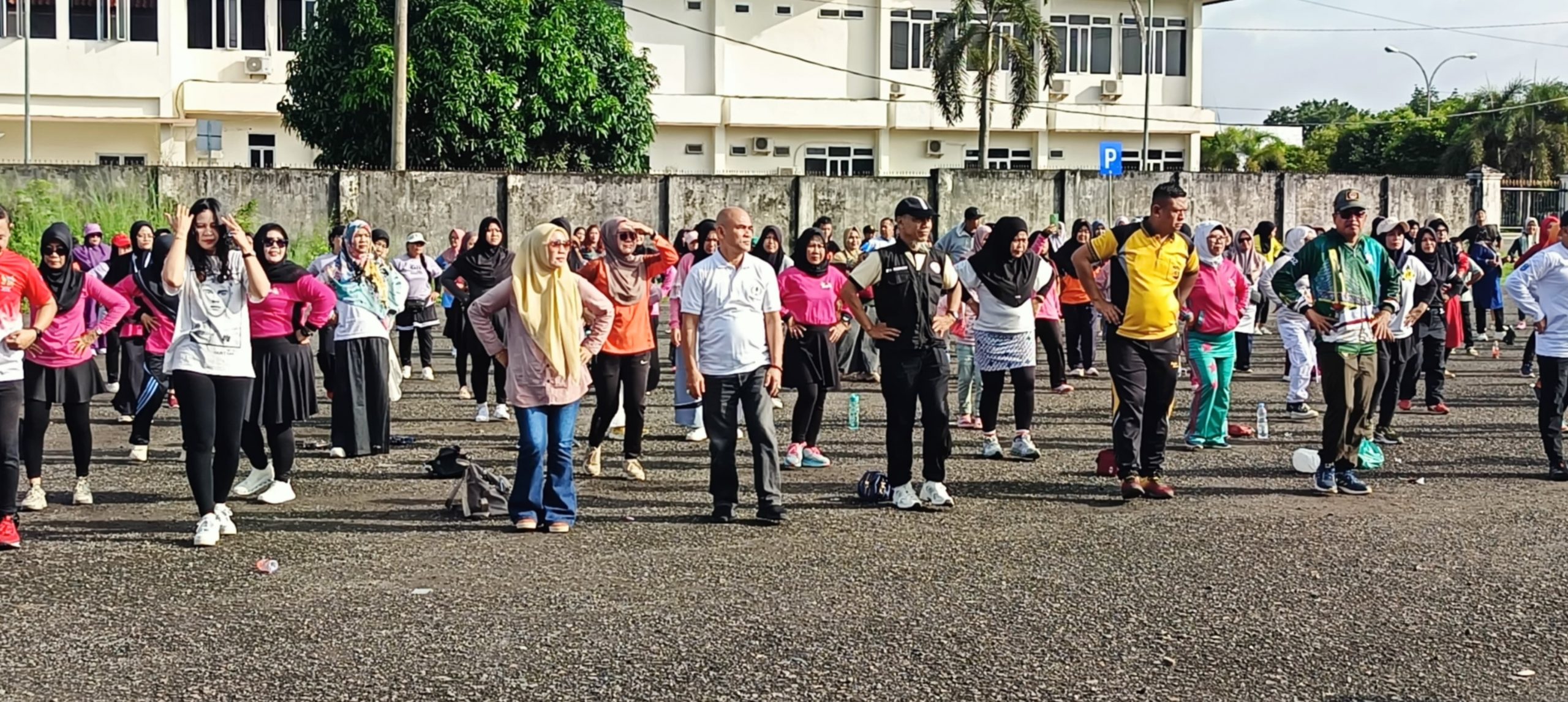 HUT SWI OKI Ke-4 Diwarnai Senam Sehat Bersama dan Bagikan Puluhan Door Prize